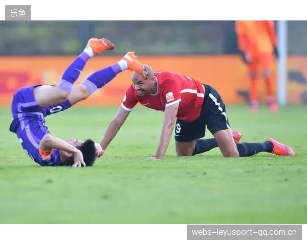 多特厄兹詹远距离抽射再造热度——重燃球迷激情的神奇一刻